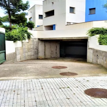 Vacay Mickey, Piscina Compartida, Sol, En La Costa Brava, L'escala! Tatil Evi *