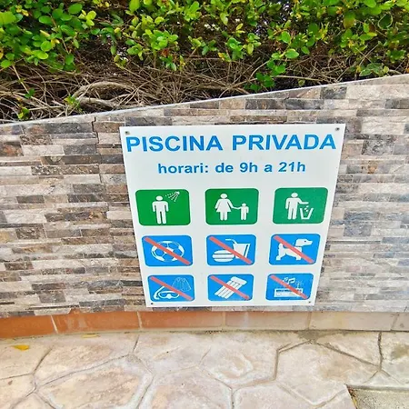 Vacay Mickey, Piscina Compartida, Sol, En La Costa Brava, L'escala! * L' Escala